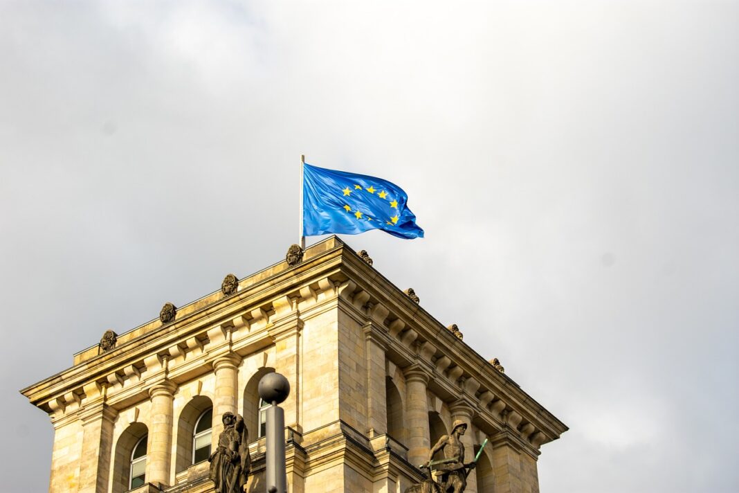 european union, flag, europe, brexit, eu, european, symbol, england, country, national, british flag, circle, italy, economy, cooperation, union, exit, euro, stars, china, immigration, italian, milan, decision, uk, nation
